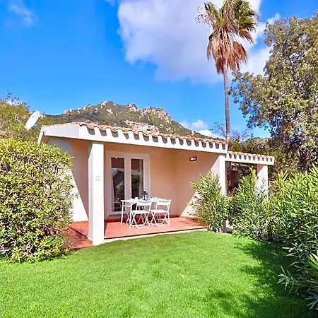 Isa - In Costa Rei Just 450 Meters From The Beach, With Air Conditioning And Outdoor Private Area 3* Muravera