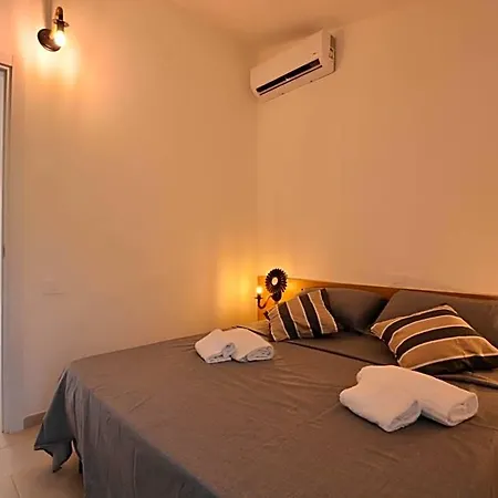 Isa - In Costa Rei Just 450 Meters From The Beach, With Air Conditioning And Outdoor Private Area Hotel